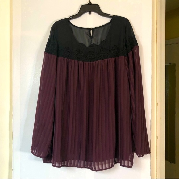 Torrid Burgundy Stripe Lace Bell Sleeve Chiffon Blouse 3X - Picture 4 of 16